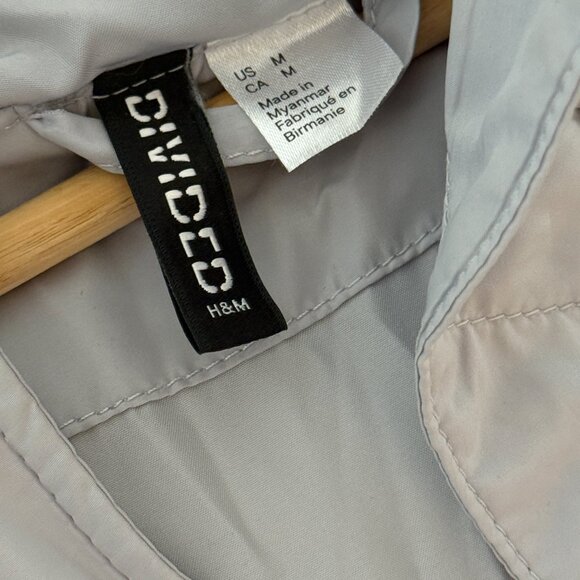 H&M Drawstring Puffer Jacket - Picture 3 of 3